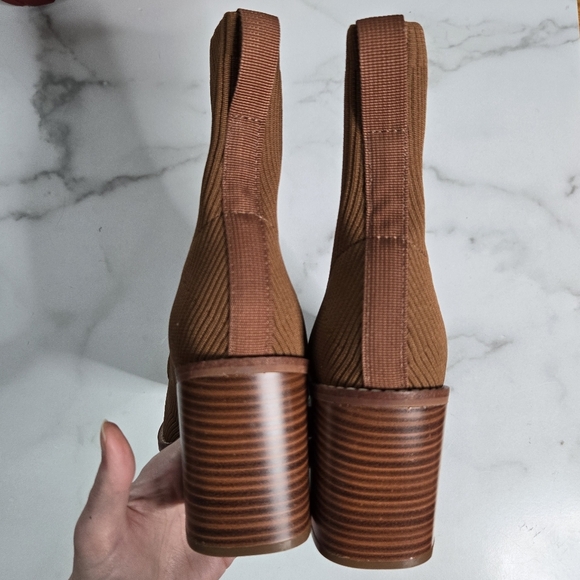 STEVEN by Steve Madden Nixie Brown Sock Size 8 NEW - Picture 4 of 7